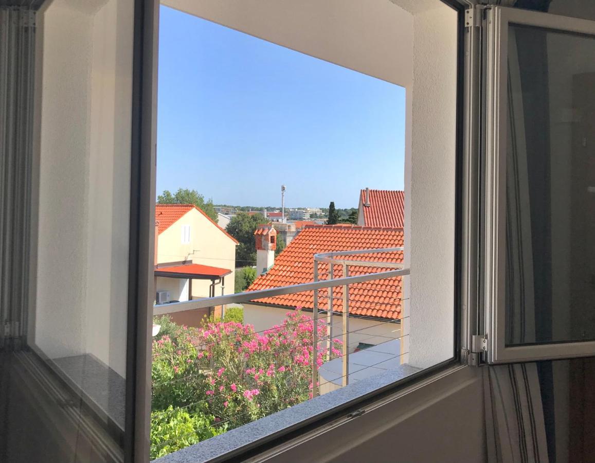 Guesthouse - Hotel California Novalja Kültér fotó