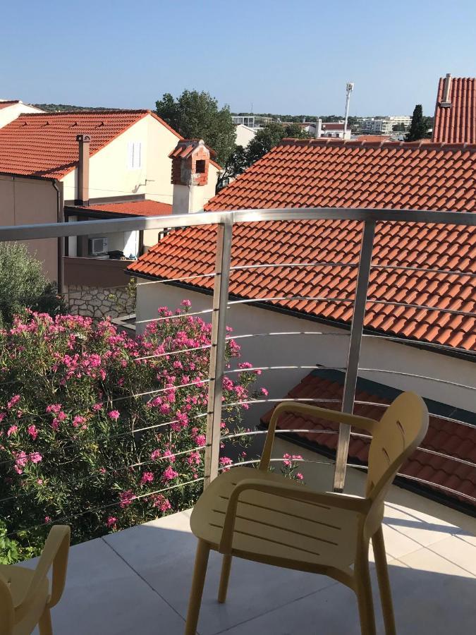 Guesthouse - Hotel California Novalja Kültér fotó